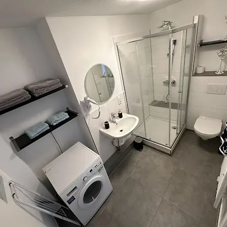 Zentrale, Stilvolle Apartment Lubeck