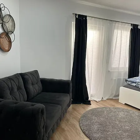 Zentrale, Stilvolle Appartement